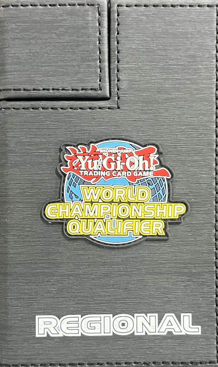 【遊戯王】 デッキケース 黒 (WORLD CHAMPIONSHIP QUALIFIER REGIONAL) 〈開封済〉[遊戯王]