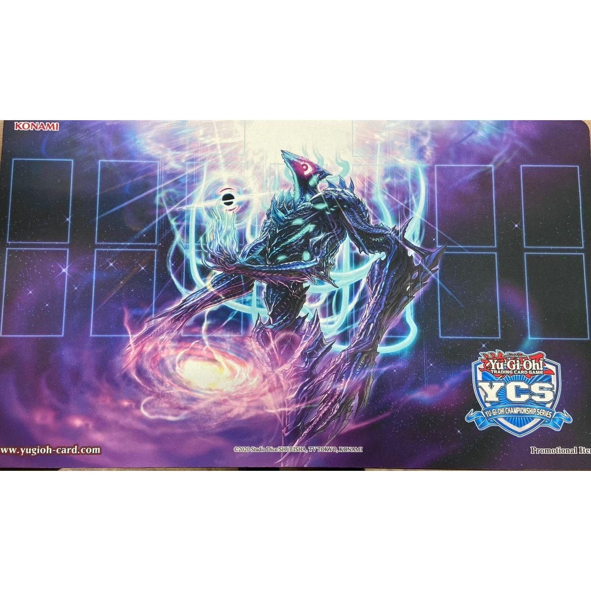 【遊戯王】 プレイマット Anotherverse Gluttonia (YCS) (袋なし)[遊戯王]